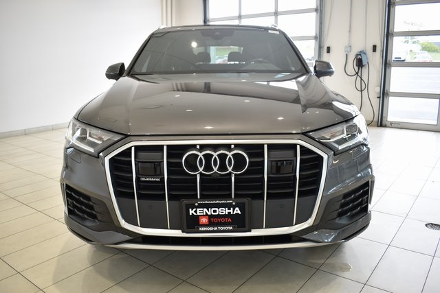 2022 Audi Q7 45 Premium Plus photo 3