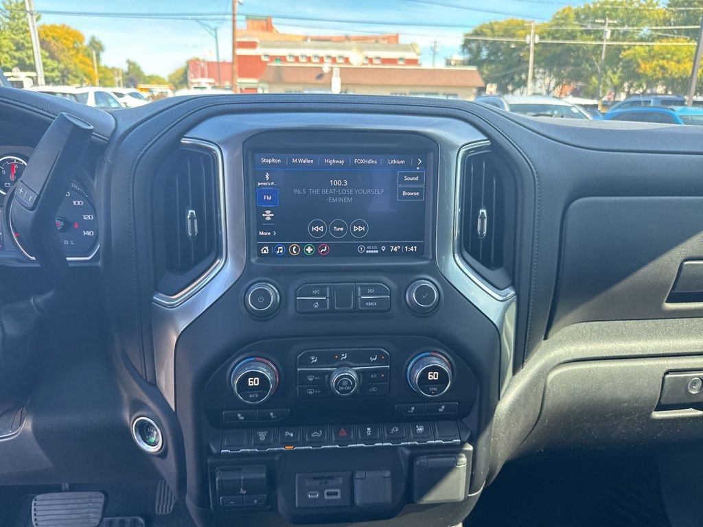 2022 Chevrolet Silverado 2500HD LTZ photo 22