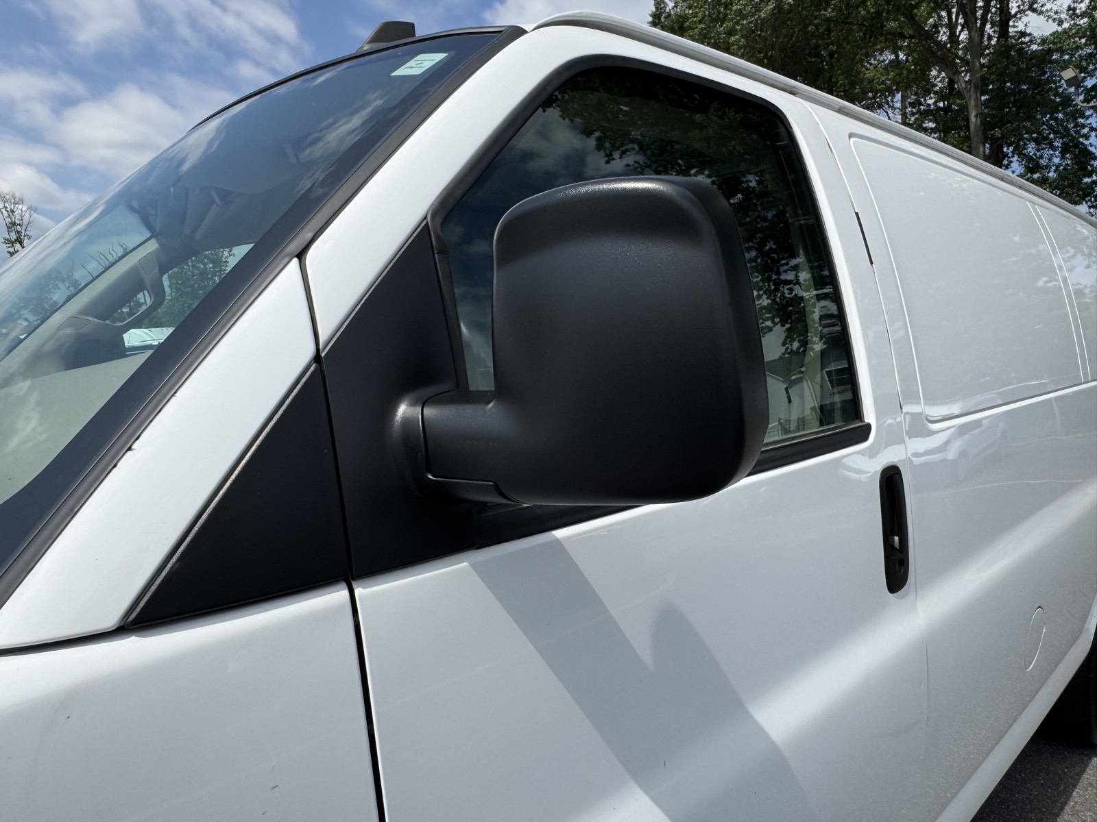 2021 Chevrolet Express Cargo Work Van 2500 photo 27