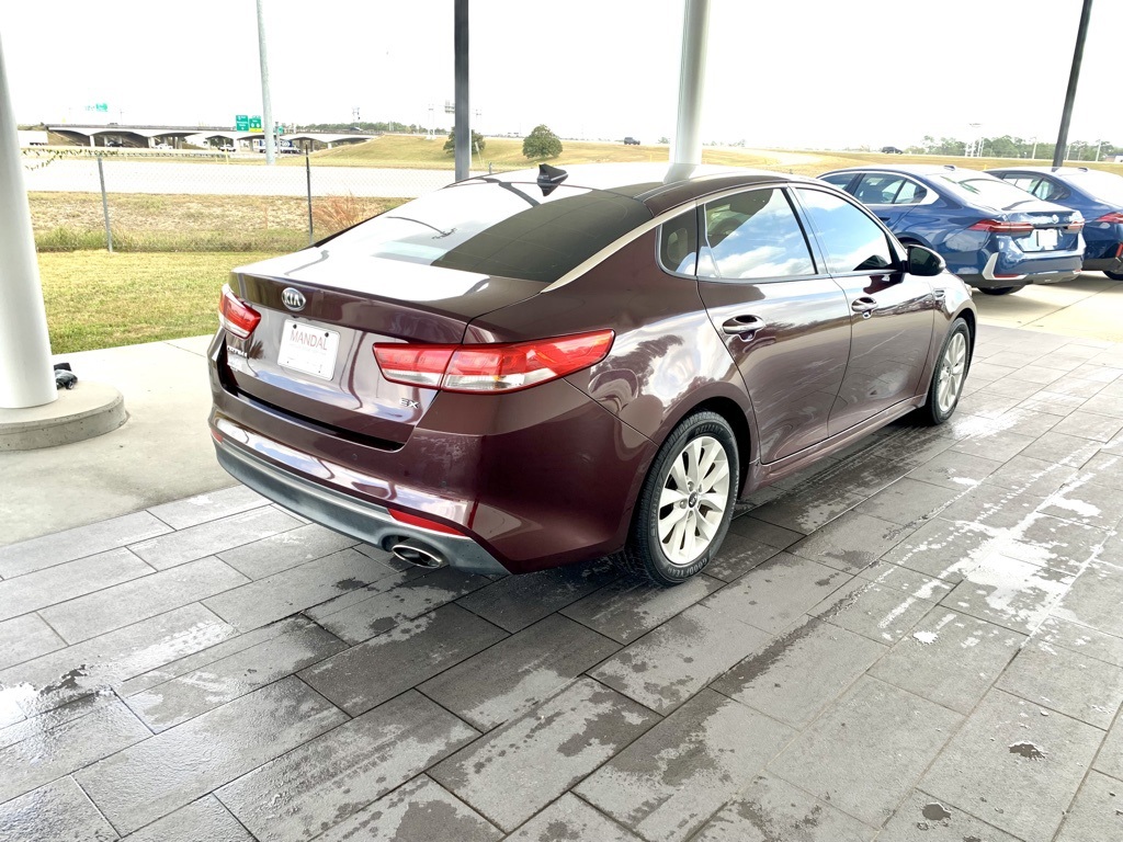 2018 Kia Optima EX photo 4