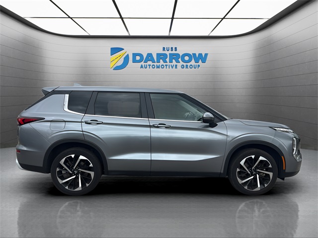 2024 Mitsubishi Outlander SE photo 5