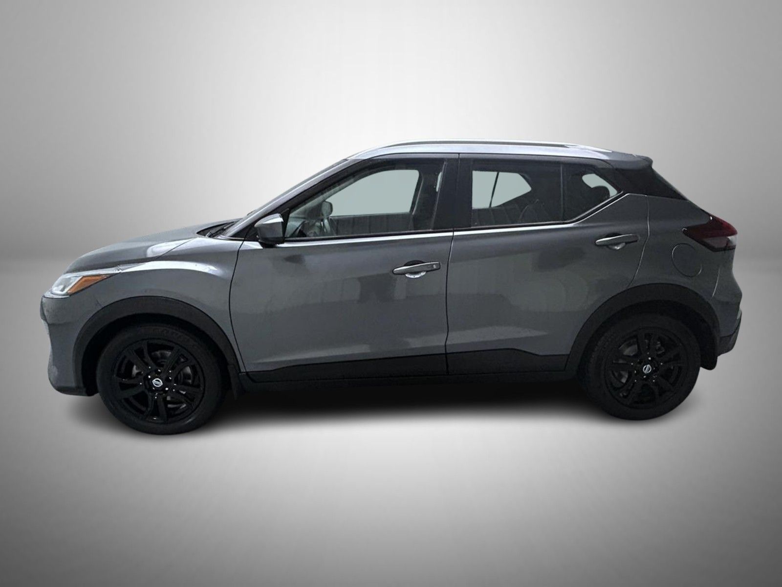 2021 Nissan Kicks SV photo 8