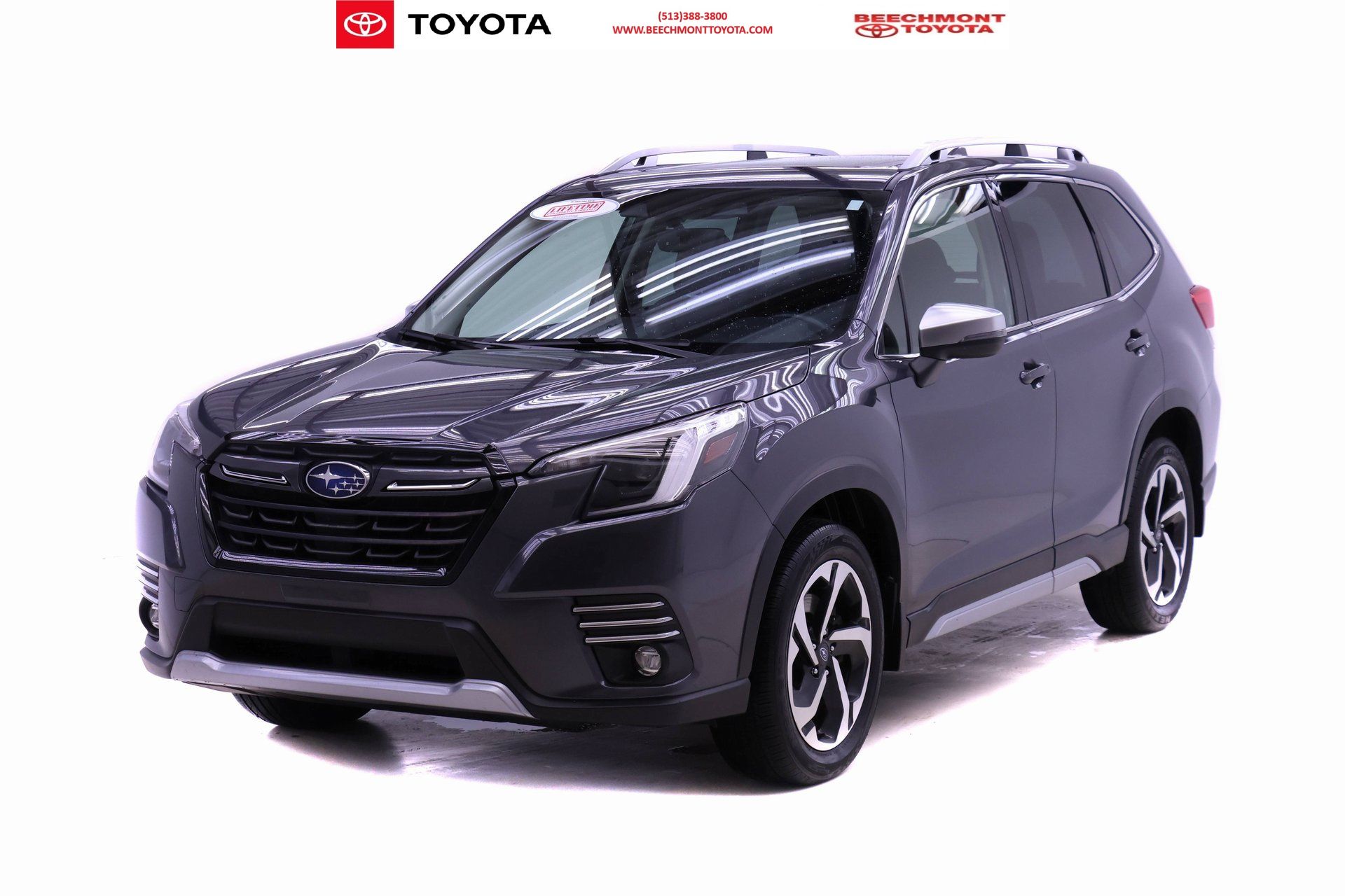 2023 Subaru Forester Touring's photo