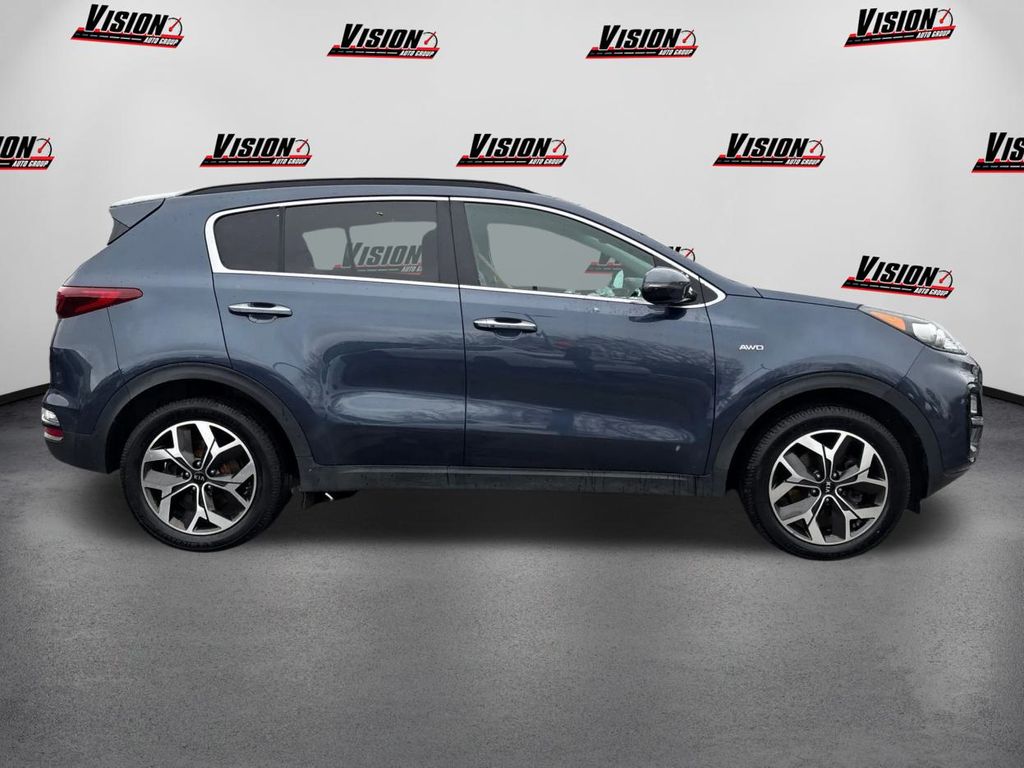 2021 Kia Sportage EX photo 4