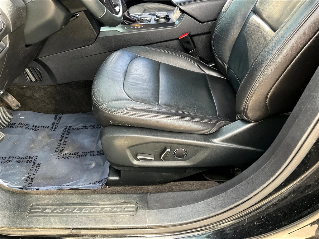 2018 Ford Explorer XLT photo 34