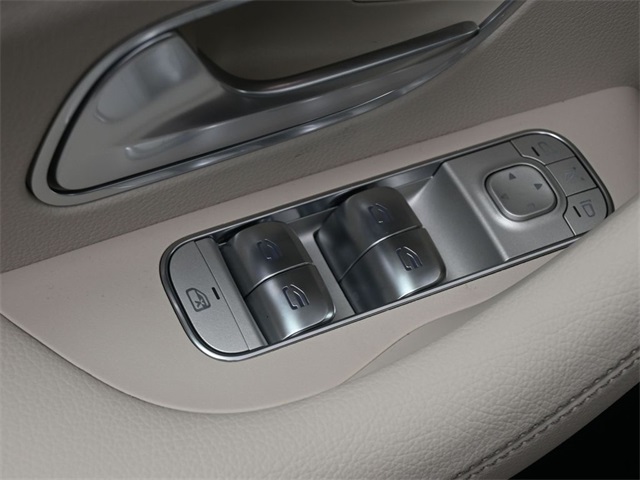 2026 Mercedes Benz GLE 450 4MATIC photo 5