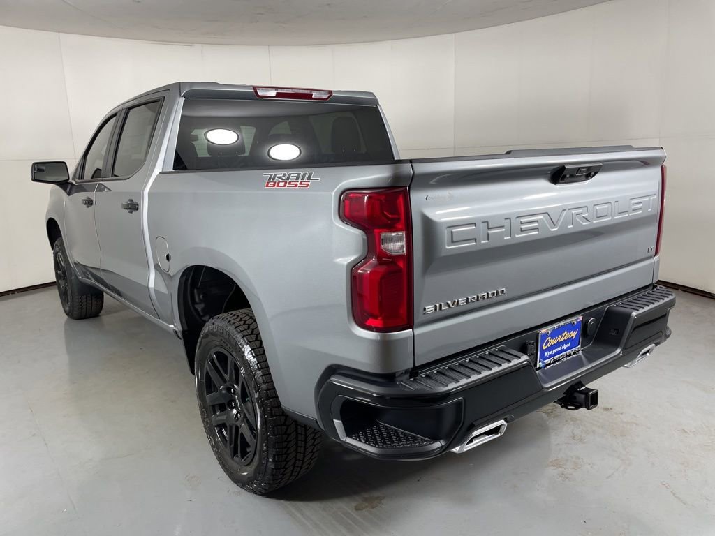 2026 Chevrolet Silverado 1500 LT Trail Boss photo 4