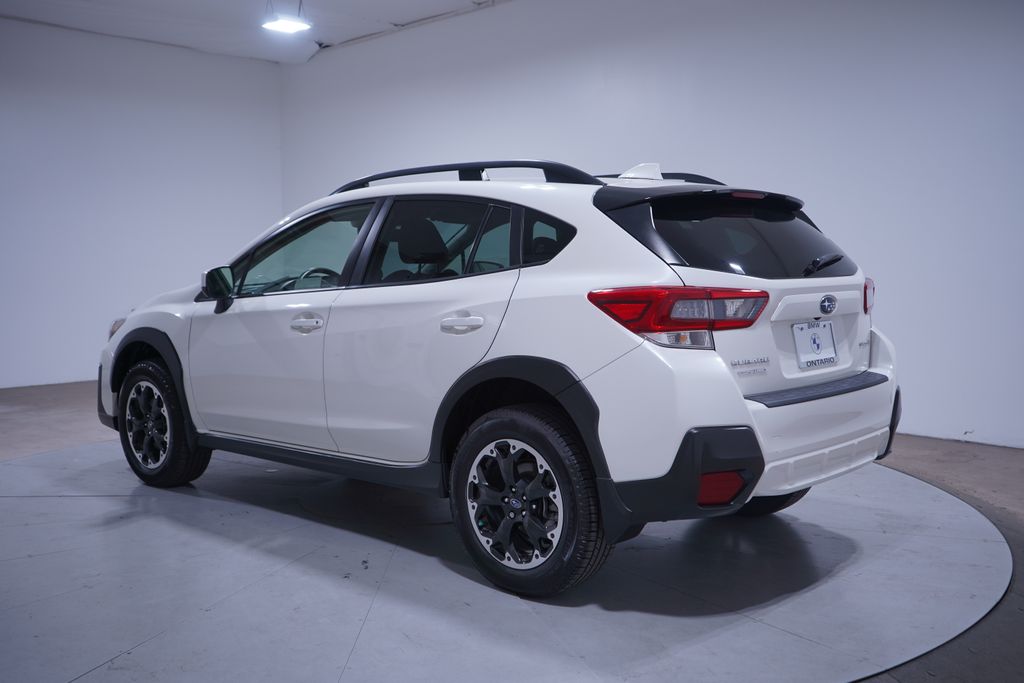 2021 Subaru Crosstrek Premium photo 2