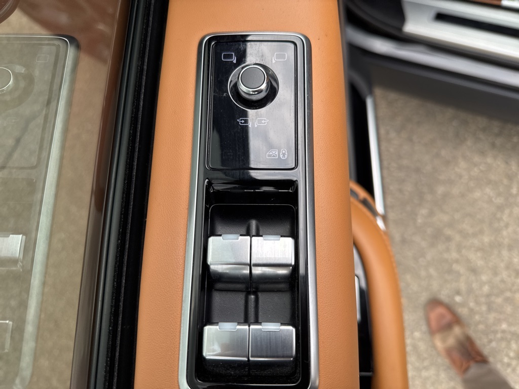 2021 Land Rover Range Rover P525 Autobiography photo 10