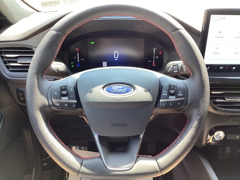 2025 Ford Escape Hybrid ST-Line Select photo 39