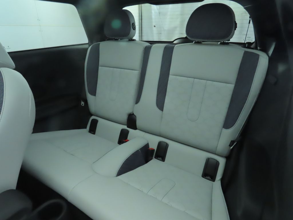 2026 Mini Cooper 2 Door Hardtop Signature photo 19