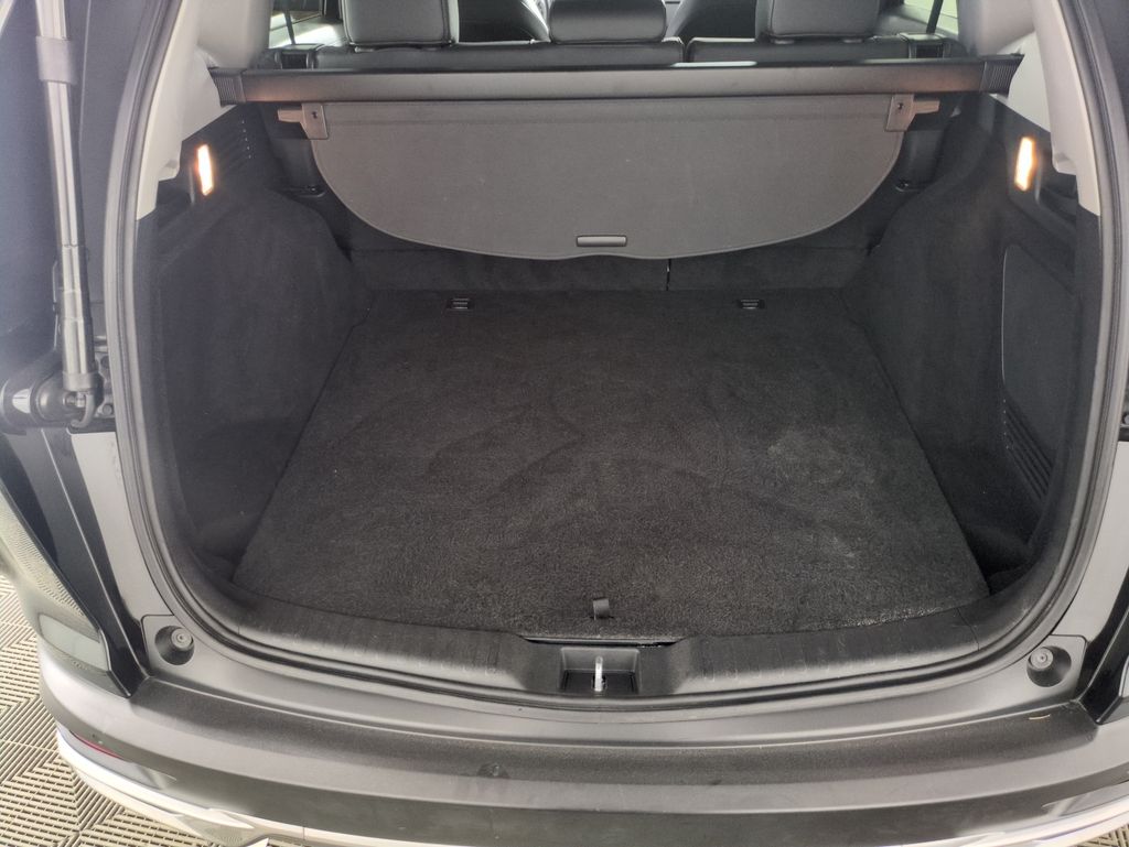 2021 Honda CR-V Hybrid Touring photo 21