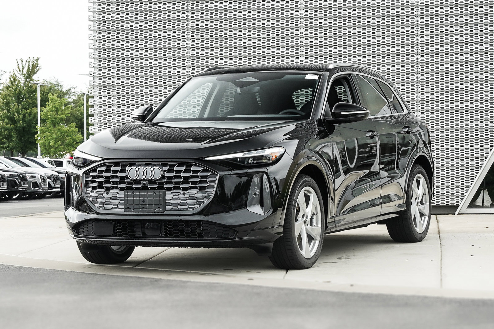 2025 Audi Q5 Premium Prestige photo 5