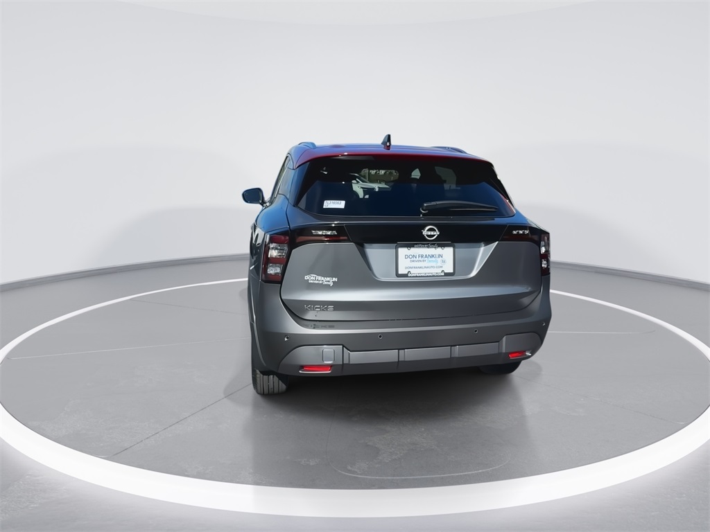 2026 Nissan Kicks SV photo 7
