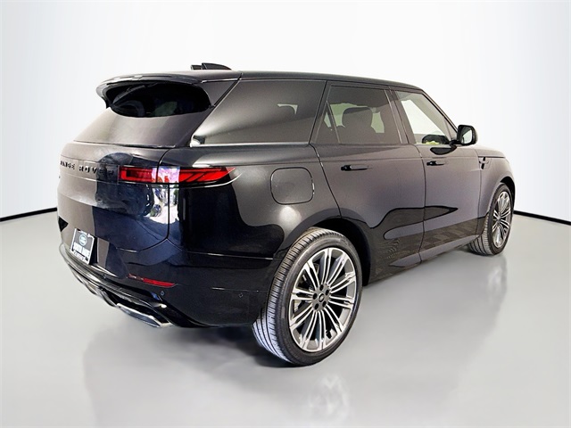 2025 Land Rover Range Rover Sport SE photo 5