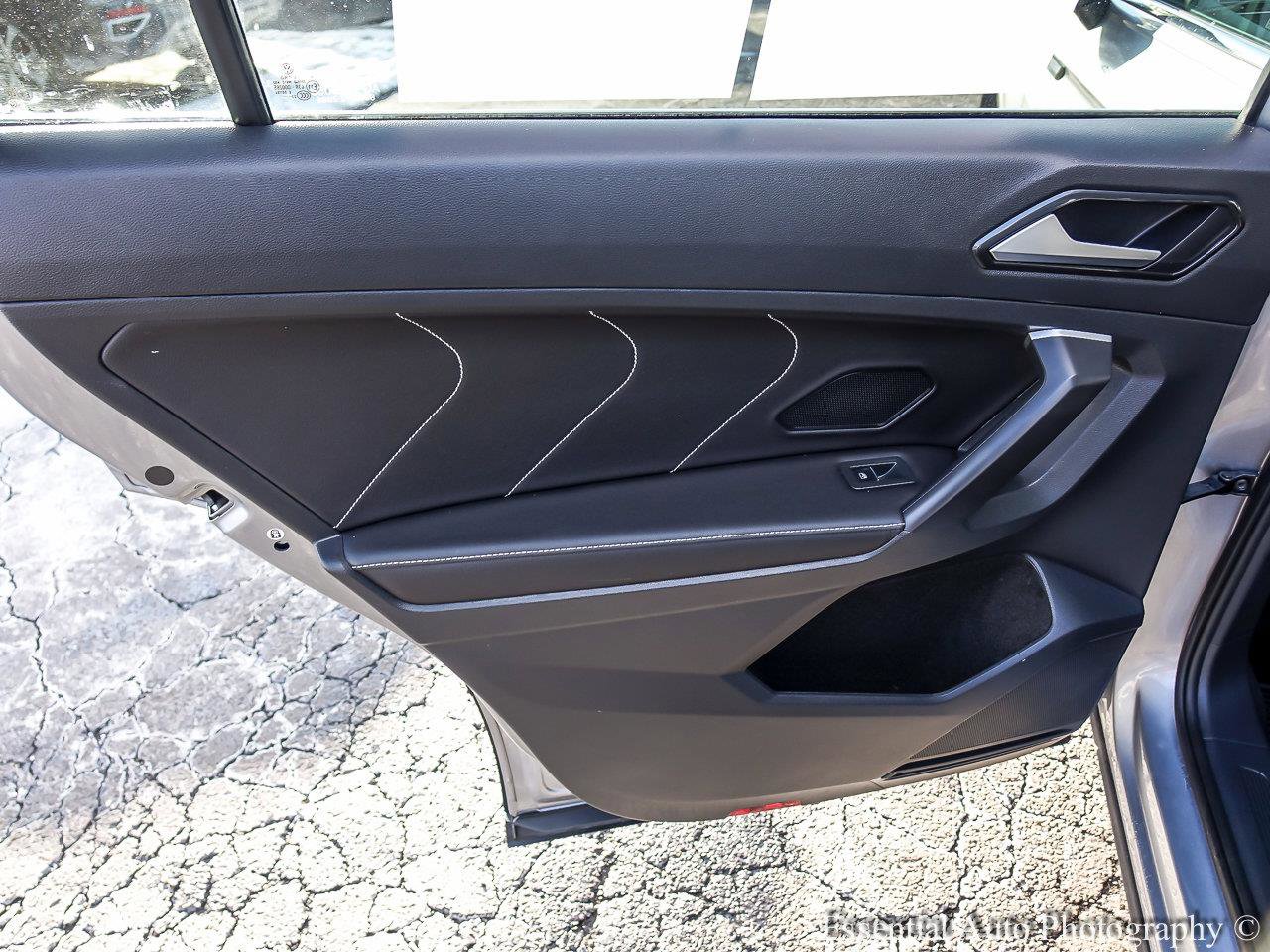 2024 VOLKSWAGEN TIGUAN - Image 19