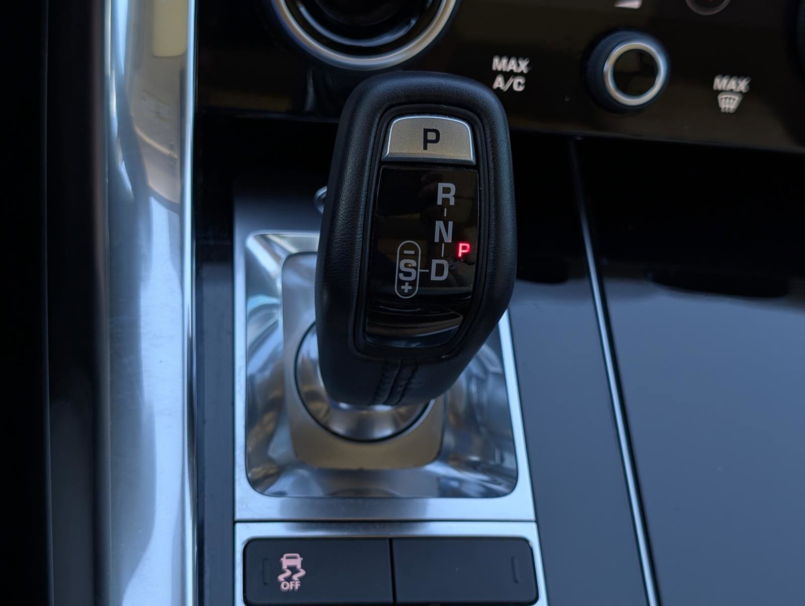 2019 Land Rover Range Rover Sport HSE Dynamic photo 21