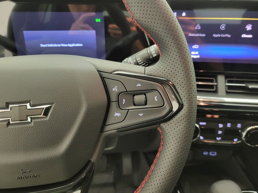 2025 Chevrolet Trax photo 5