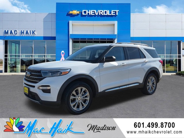 2022 Ford Explorer XLT's photo