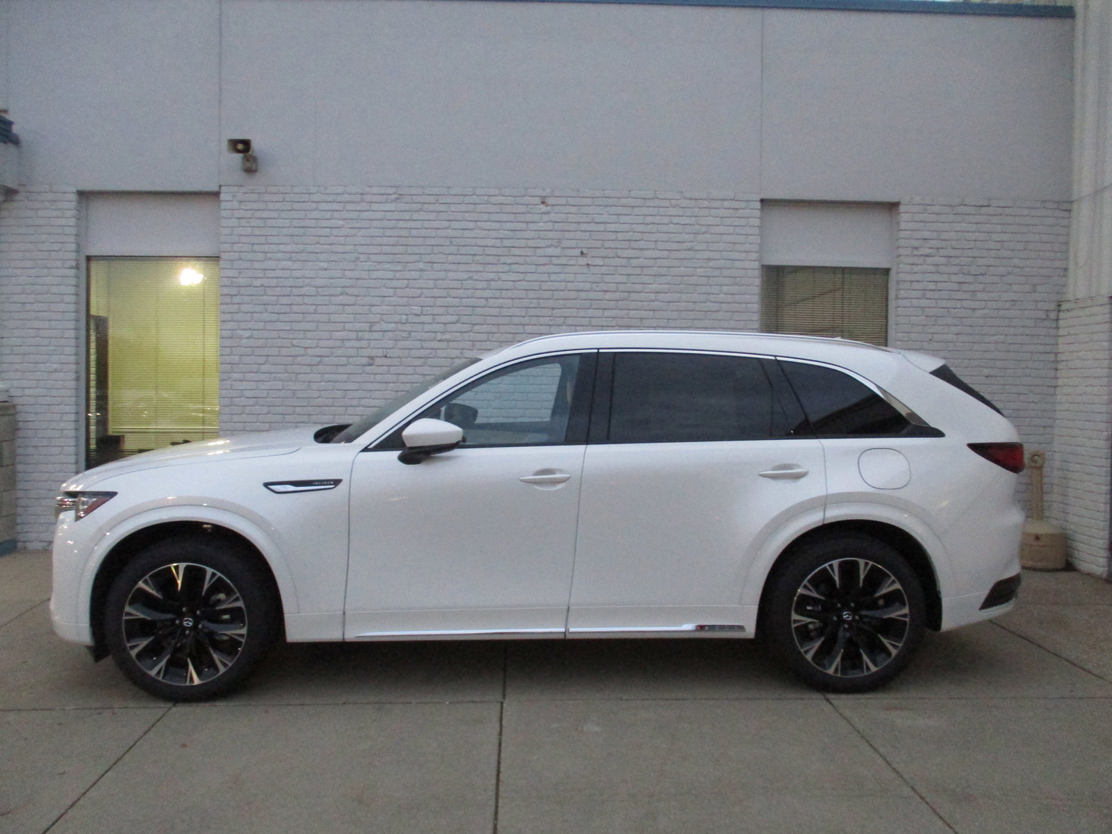 2025 Mazda CX-90 3.3 Turbo Premium Plus photo 8