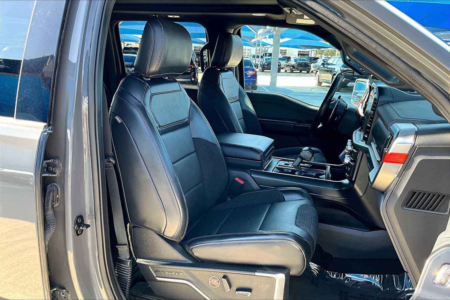 2021 Ford F-150 Raptor photo 7