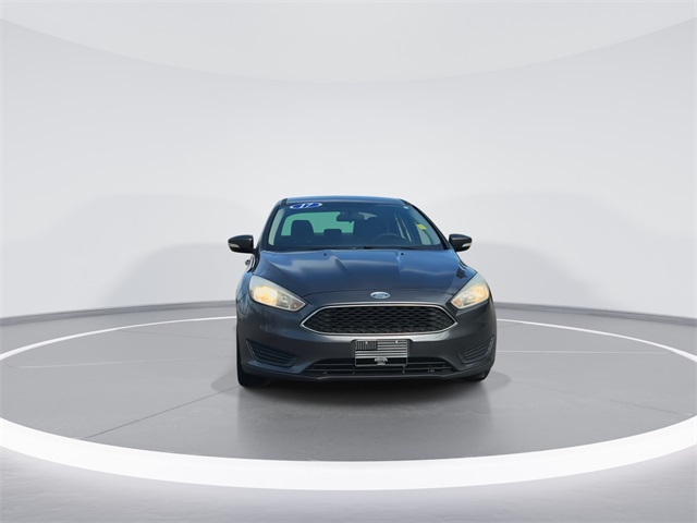 2017 Ford Focus SE photo 3
