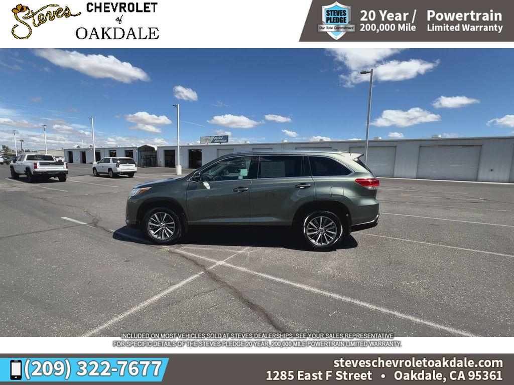 2019 Toyota Highlander XLE photo 4