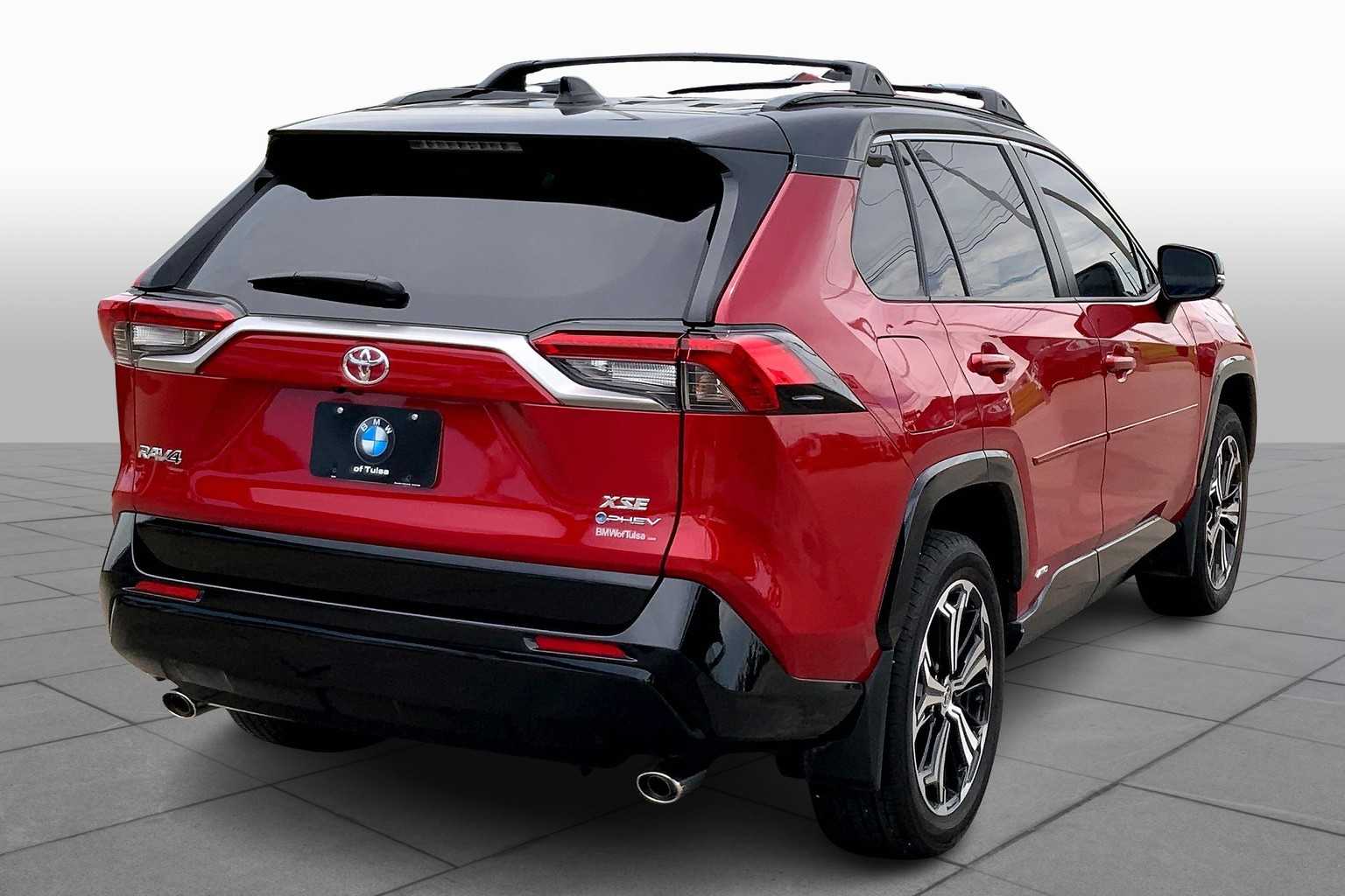 2025 Toyota RAV4 Hybrid XSE photo 23