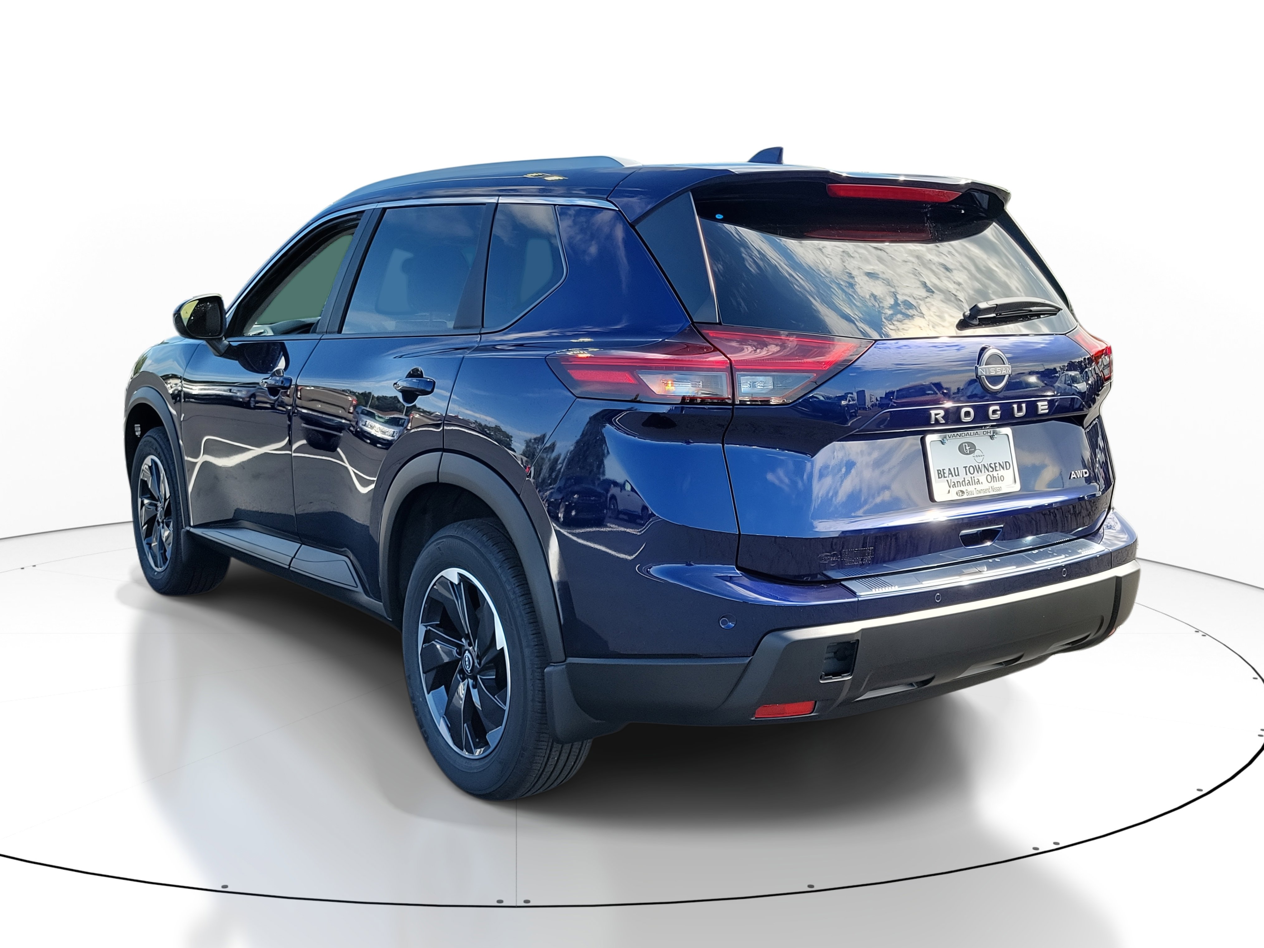2026 Nissan Rogue SV photo 3