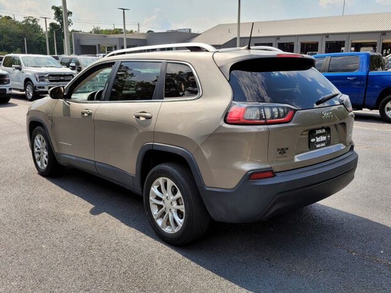 2019 Jeep Cherokee Latitude photo 6