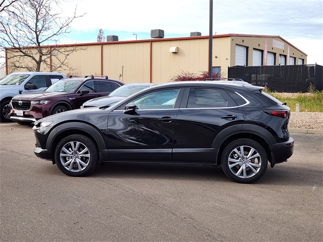 2025 Mazda CX-30 2.5 S Preferred photo 2