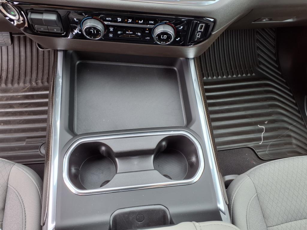 2025 Chevrolet Silverado 2500HD LT photo 15