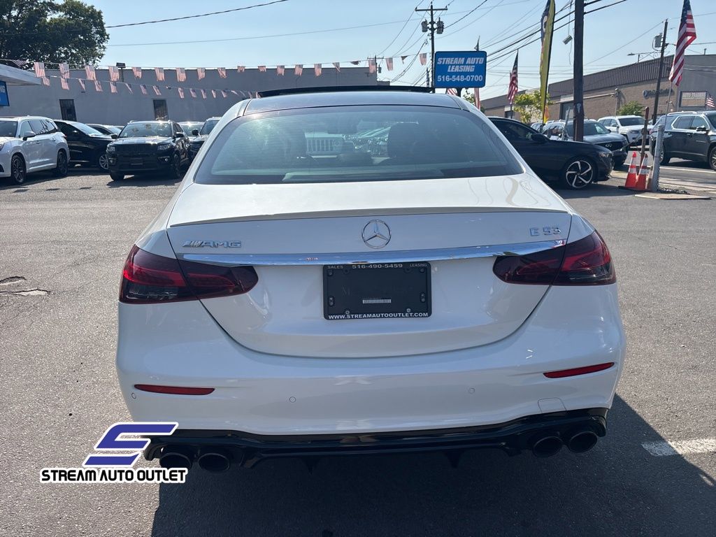 2022 Mercedes Benz E 53 AMG photo 4