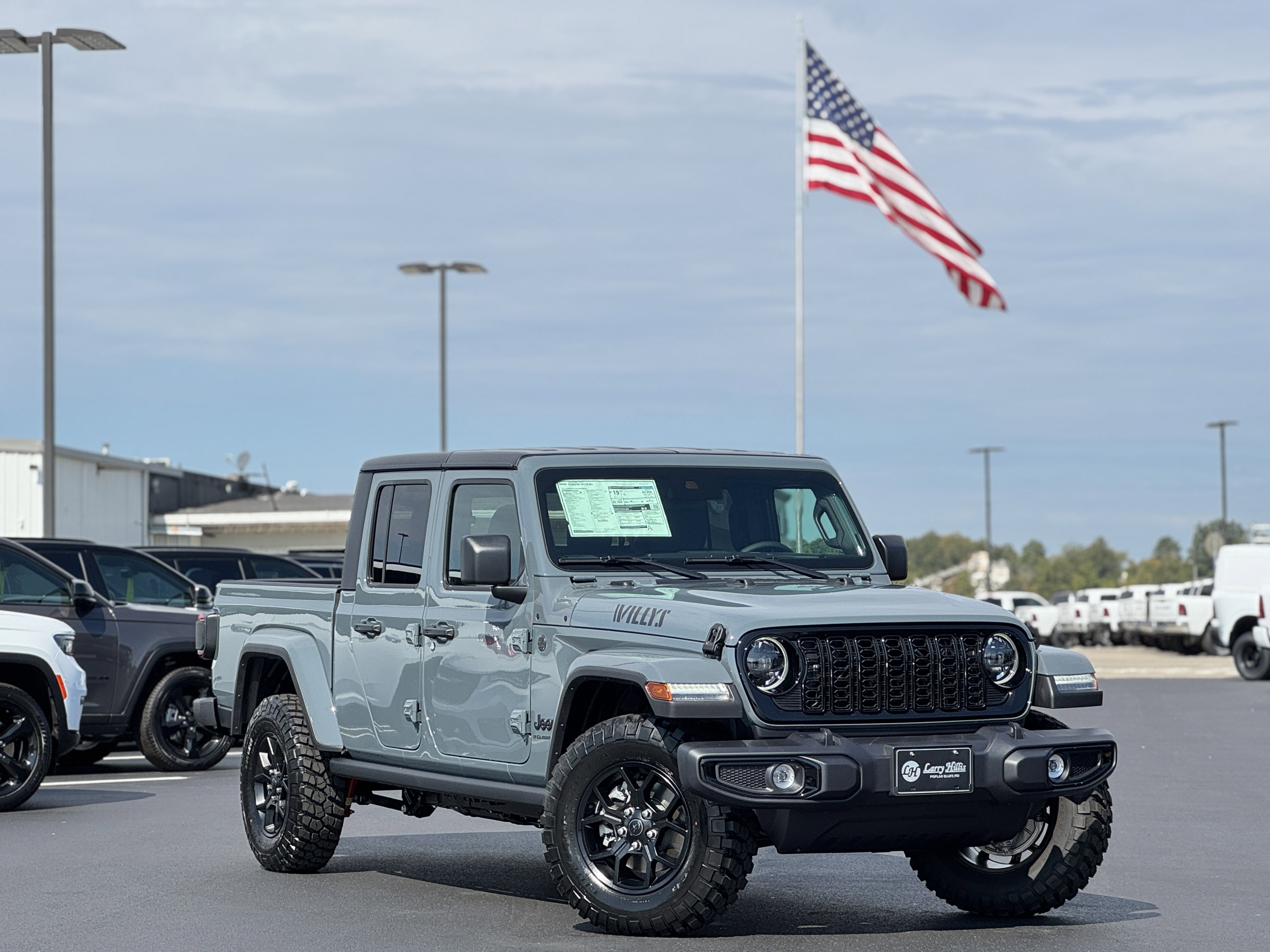2025 Jeep Gladiator Willys's photo