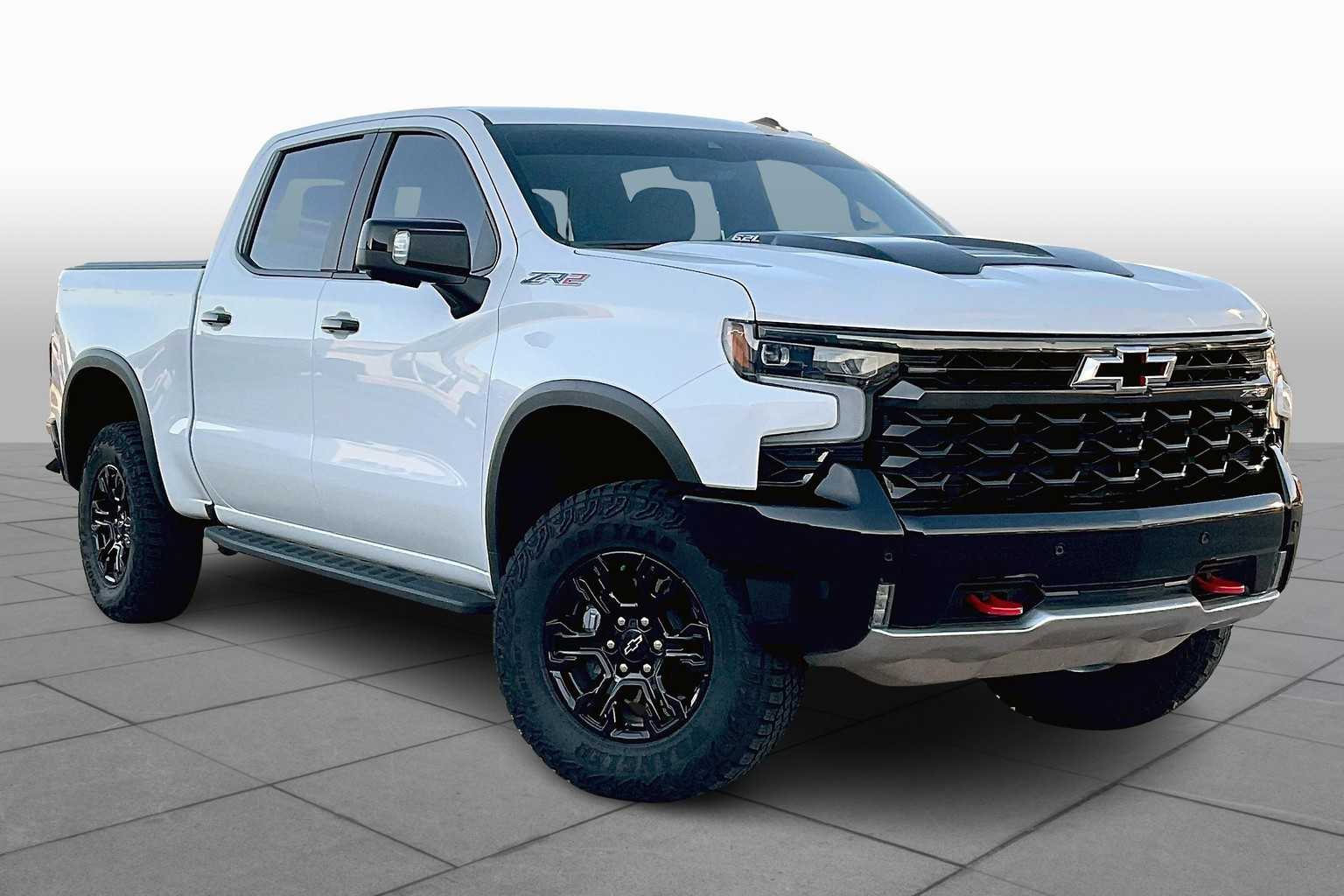 2025 Chevrolet Silverado 1500 ZR2 photo 2