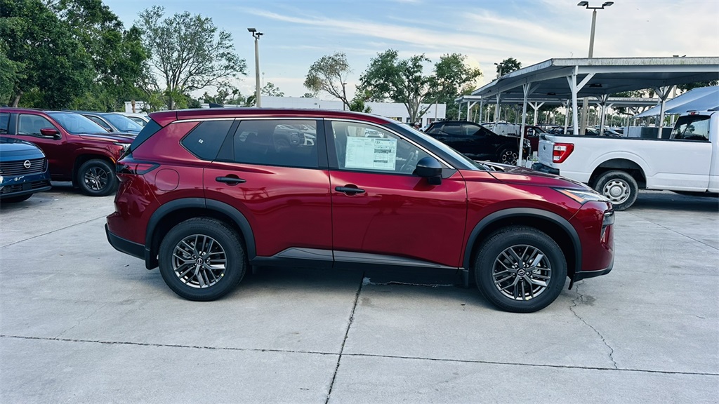 2026 Nissan Rogue S photo 7
