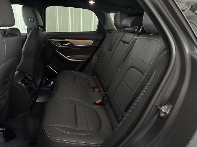 2026 Jaguar F-PACE P250 R-Dynamic S photo 24