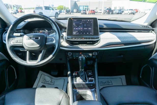 2022 Jeep Compass Latitude photo 8