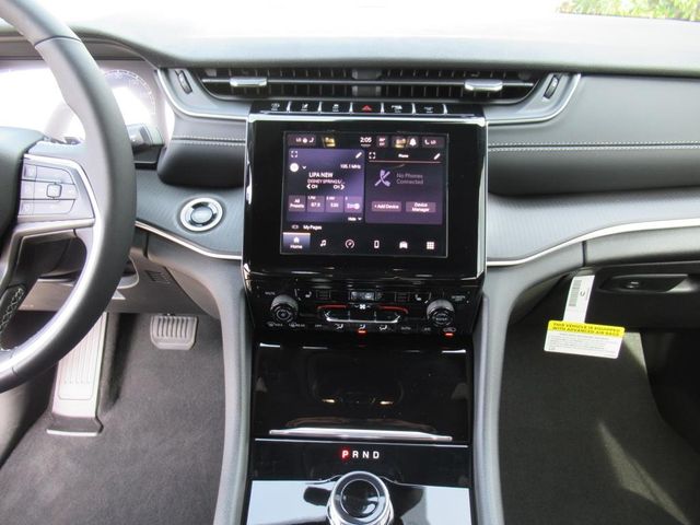 2025 Jeep Grand Cherokee Altitude X photo 19