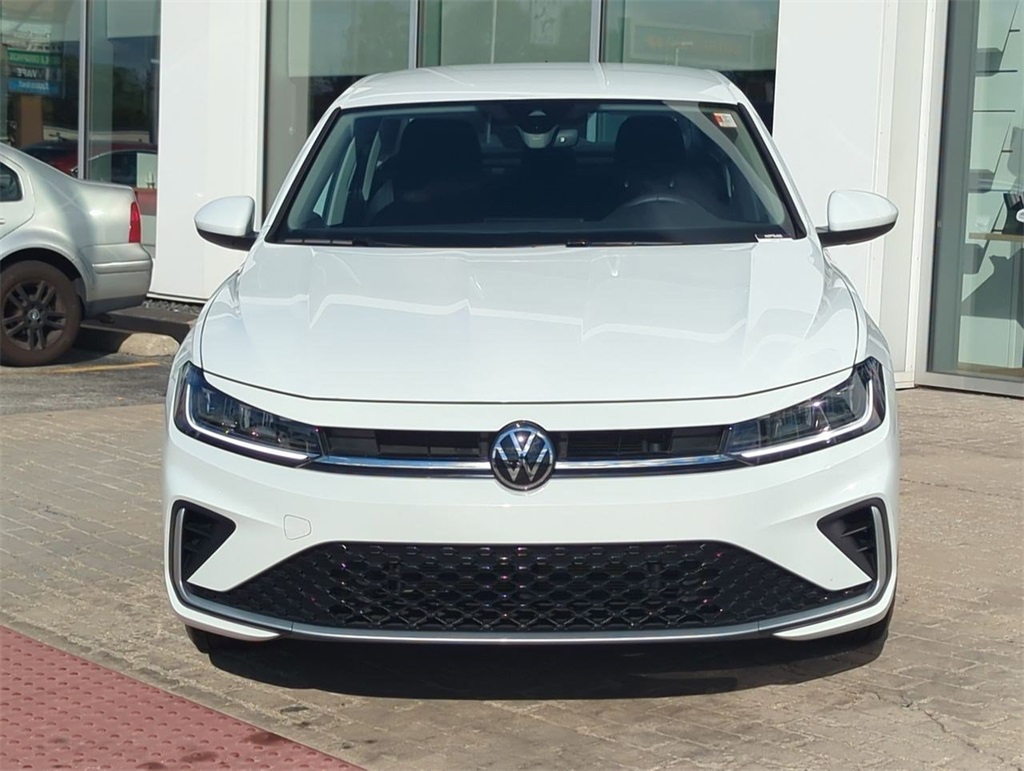 2025 Volkswagen Jetta 1.5T S photo 3