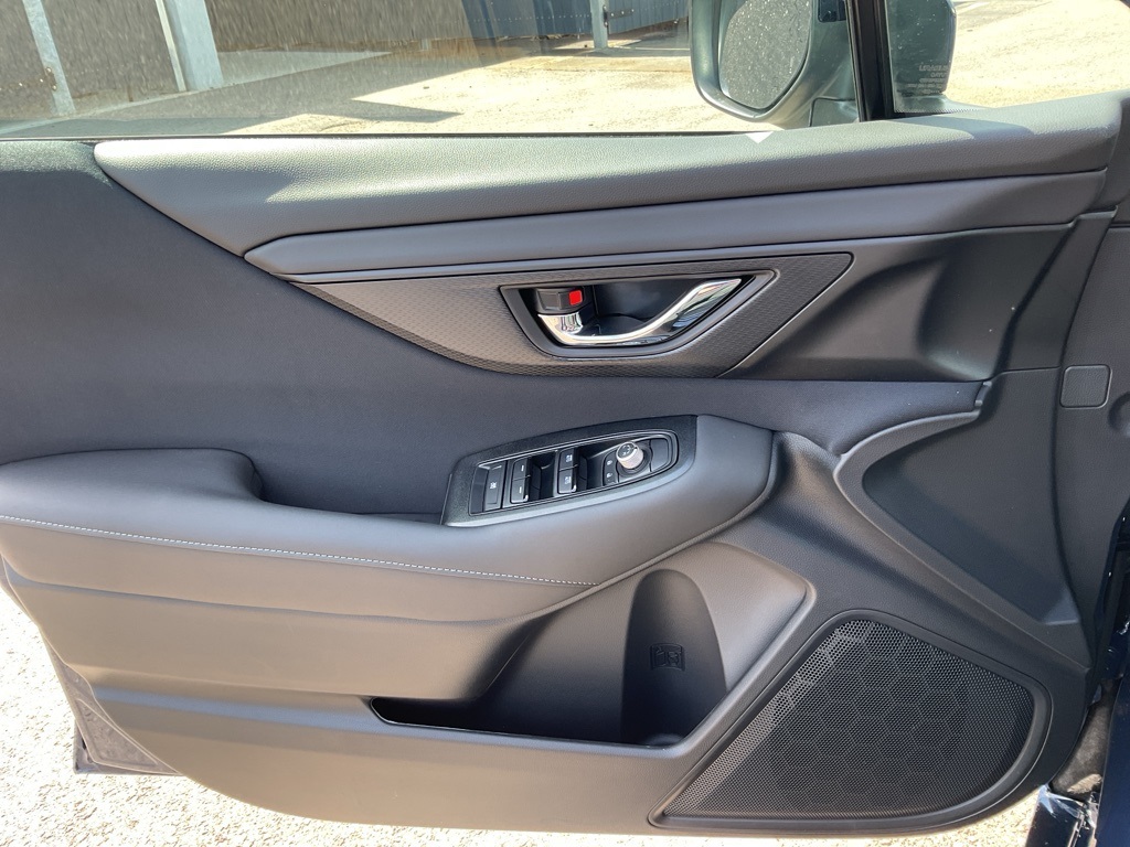 2025 Subaru Legacy Premium photo 7