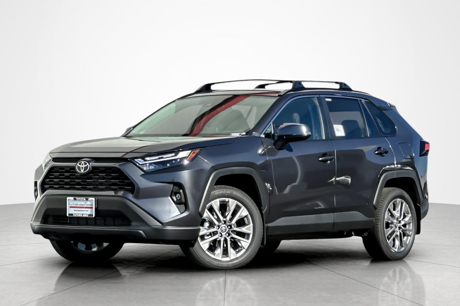 2025 Toyota RAV4 XLE Premium's photo
