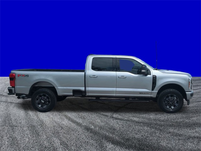 2024 Ford F-350 Lariat photo 3