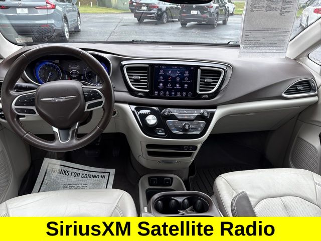 2018 Chrysler Pacifica Touring L photo 15