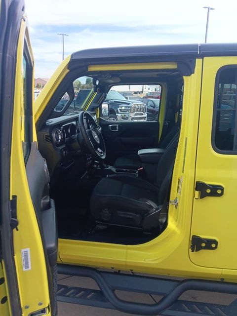 2023 Jeep Wrangler Rubicon 4xe photo 9