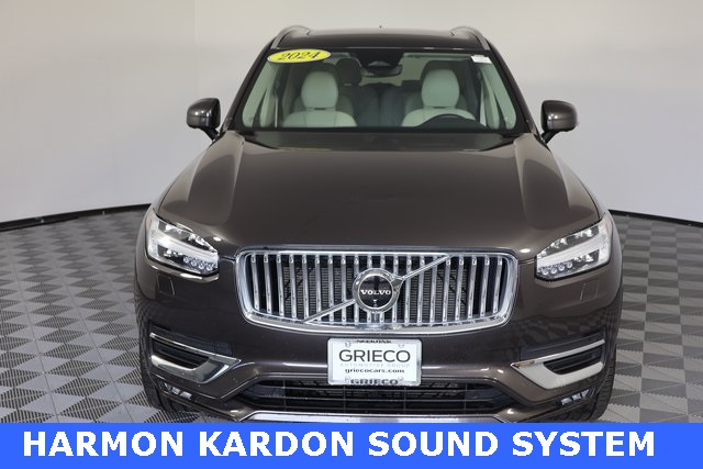 2024 Volvo XC90 Plus photo 3