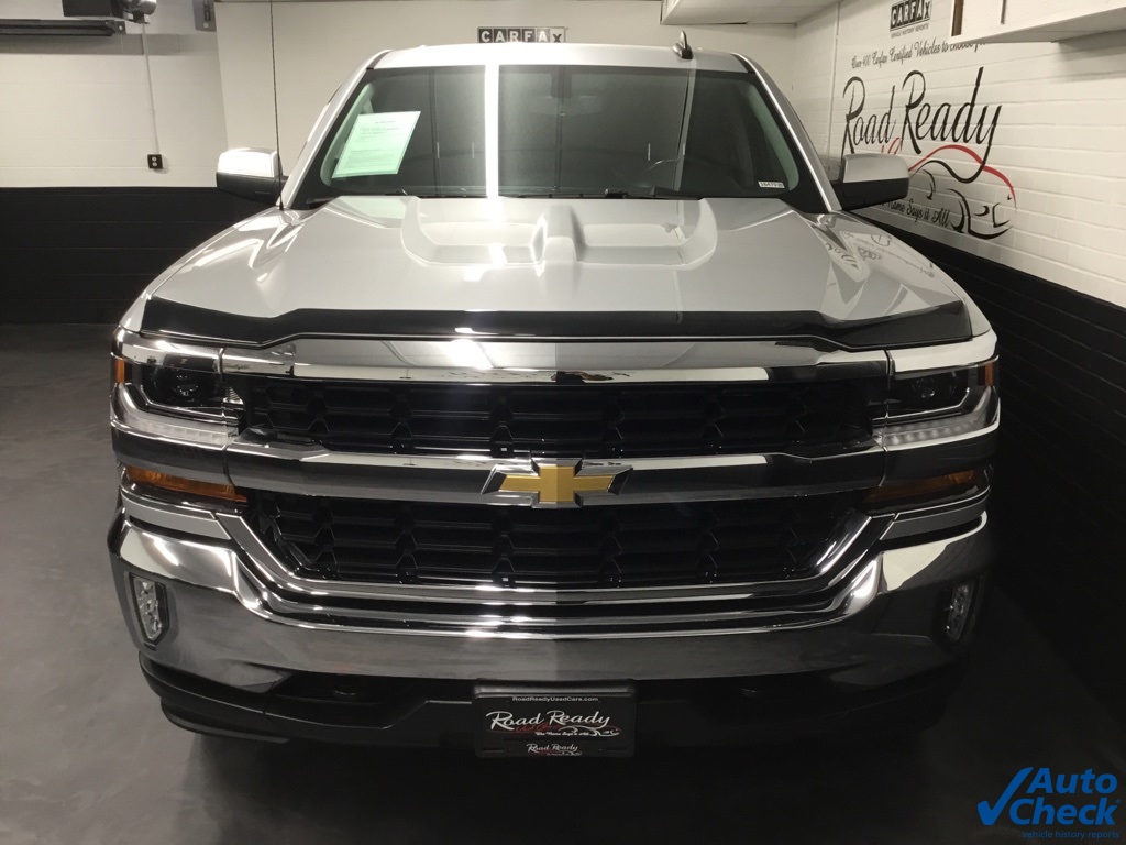2018 Chevrolet Silverado 1500 LT photo 4