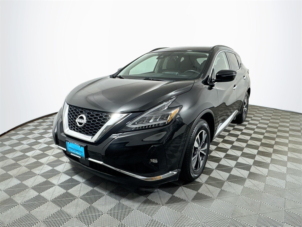 2023 Nissan Murano SV's photo