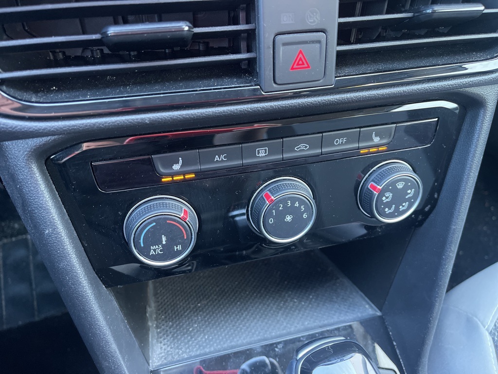 2023 Volkswagen Taos S photo 6