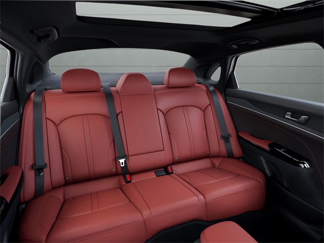 2025 Kia K5 GT-Line photo 11